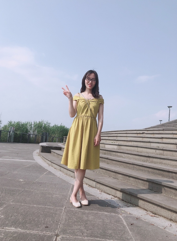王婷婷.jpg